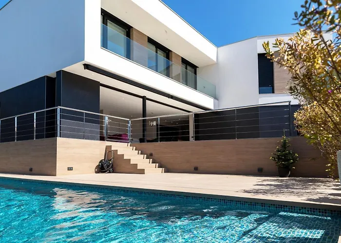 Luxury ***** * Castell-Platja d’Aro