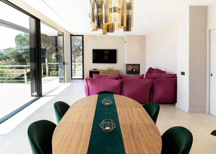 Luxury ***** فيلة