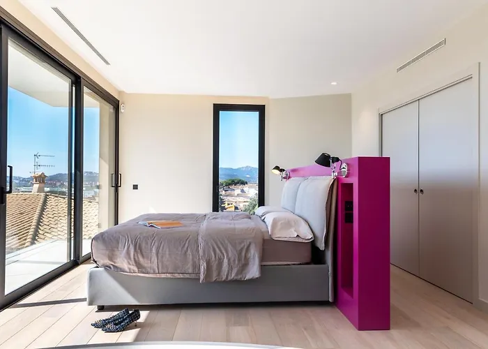 Luxury ***** بلاتجا ذارو