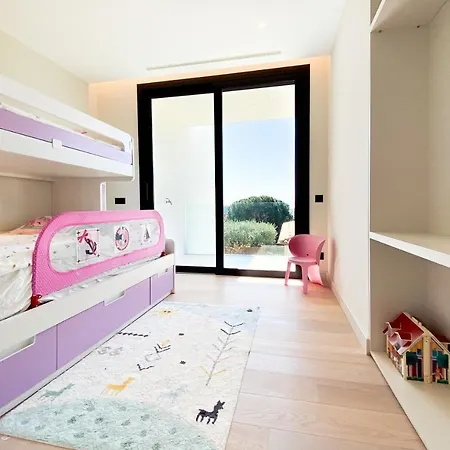Luxury *****