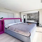 Luxury ***** Willa *