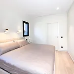Willa Luxury *****