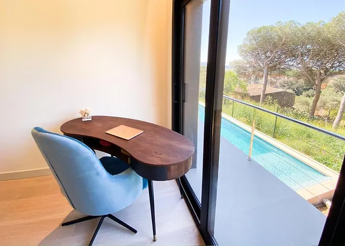Villa Luxury *****
